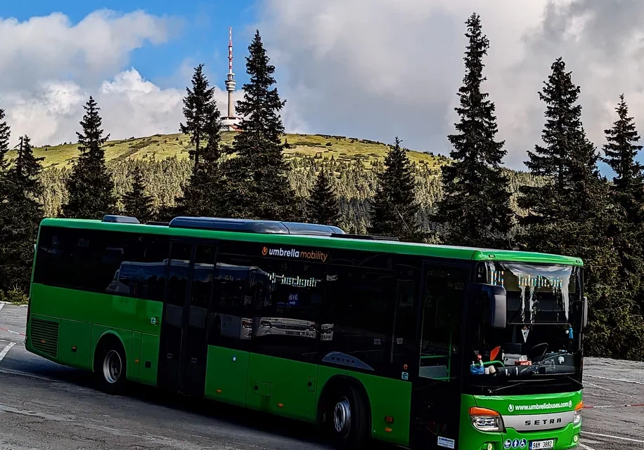 Do Jeseníků opět autobusem