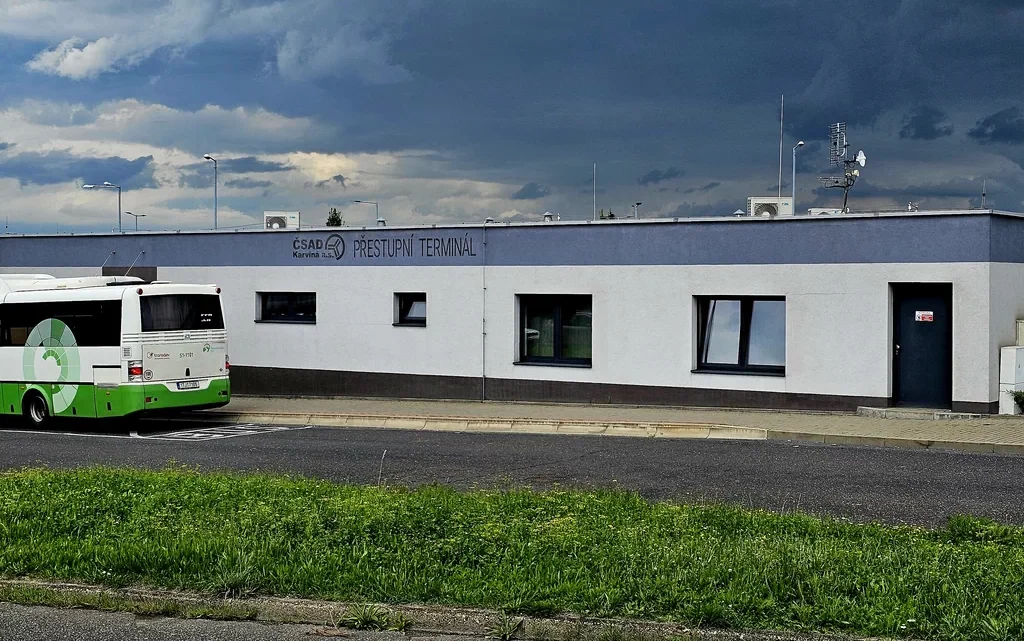Dnešním dnem končí výluka na Frýdlantských mostech. Mění se i jízdní řády