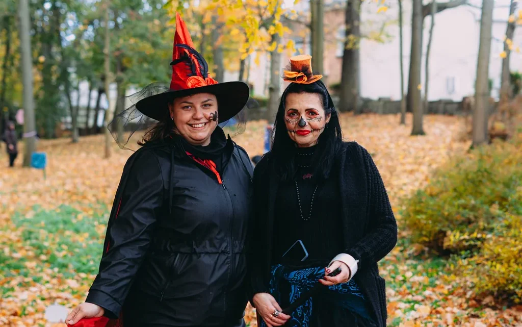 NEstrašidelná stezka bavila v Orlové děti i rodiče