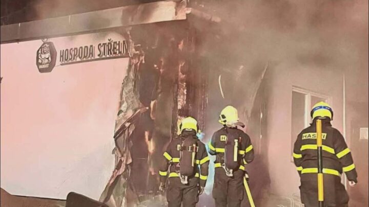 Vánoční vlna solidarity v Orlové: lidé se skládají na obnovu požárem poničené Střelnice